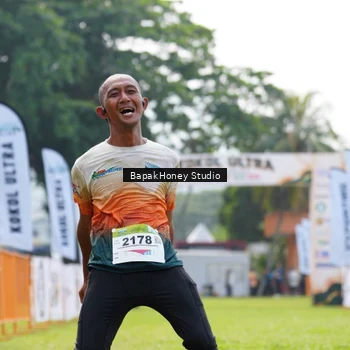Runner Photo 8861570