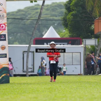 Runner Photo 8861571