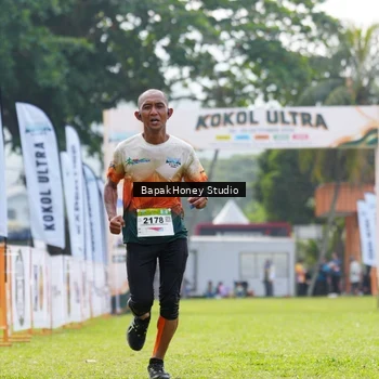 Runner Photo 8861584
