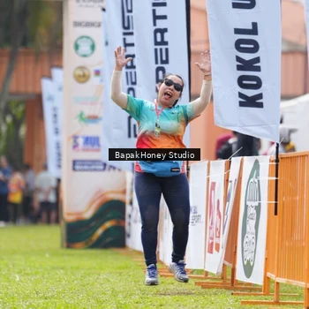Runner Photo 8861598