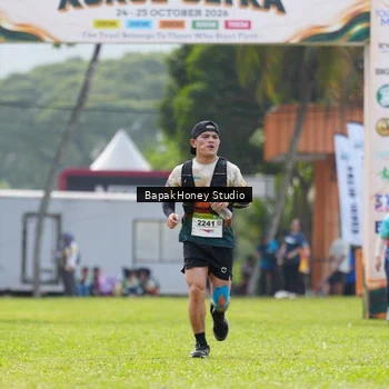 Runner Photo 8861612