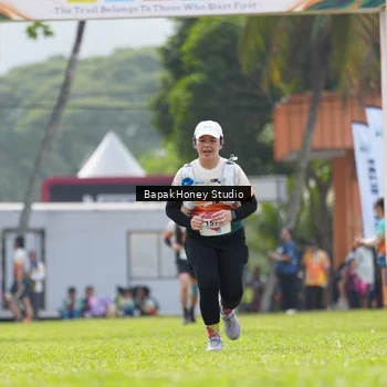Runner Photo 8861635