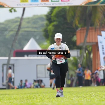 Runner Photo 8861637