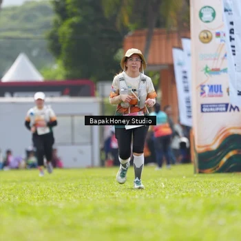 Runner Photo 8861659