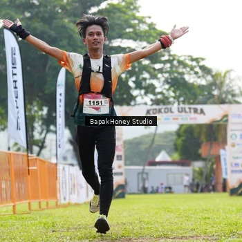 Runner Photo 8861668