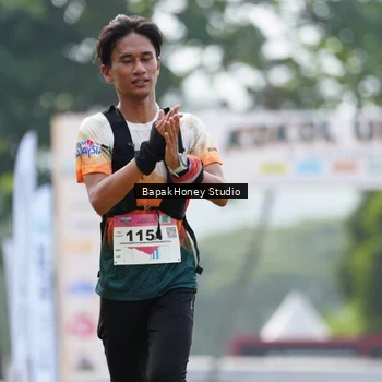 Runner Photo 8861671