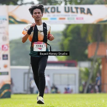 Runner Photo 8861677