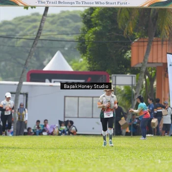 Runner Photo 8861679