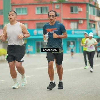 Runner Photo 8861699