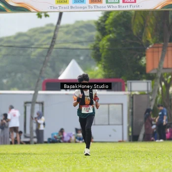 Runner Photo 8861700