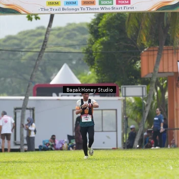 Runner Photo 8861713