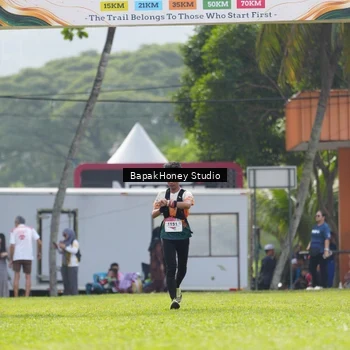 Runner Photo 8861717