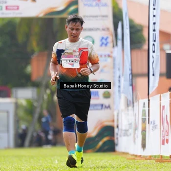Runner Photo 8861730