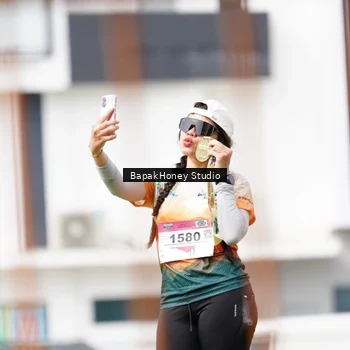 Runner Photo 8861742