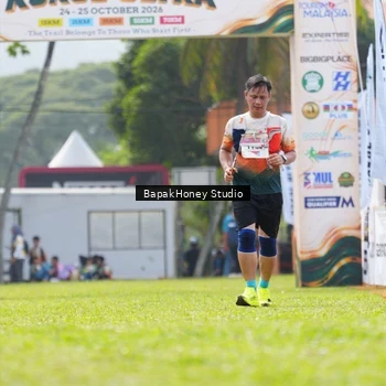 Runner Photo 8861745