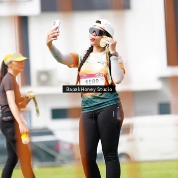 Runner Photo 8861753