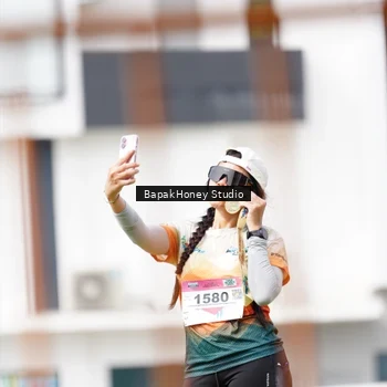 Runner Photo 8861756
