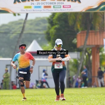 Runner Photo 8861779