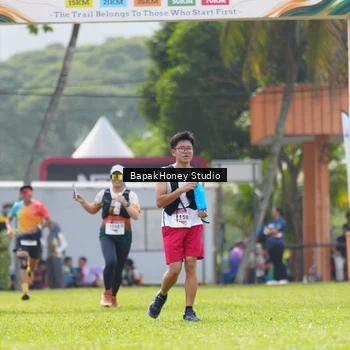 Runner Photo 8861796