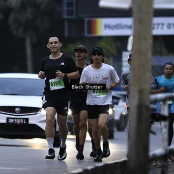 Runner Photo 8861800