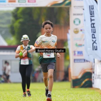 Runner Photo 8861832