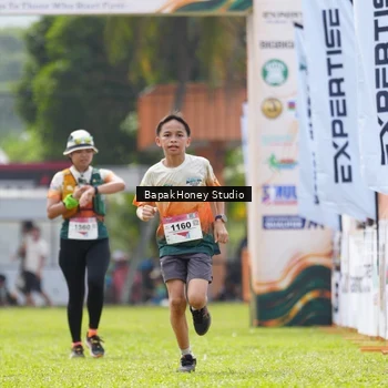 Runner Photo 8861836