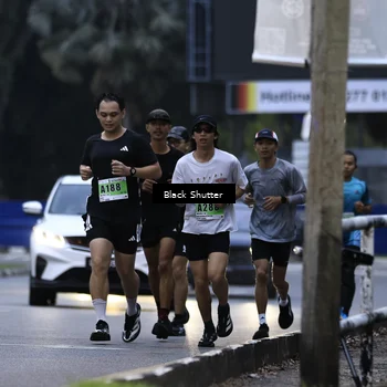 Runner Photo 8861880