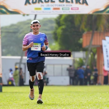 Runner Photo 8861904