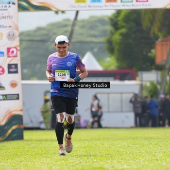 Runner Photo 8861908