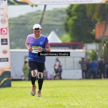 Runner Photo 8861910