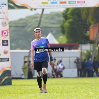 Runner Photo 8861911