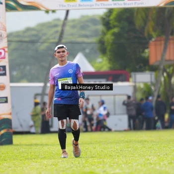 Runner Photo 8861913