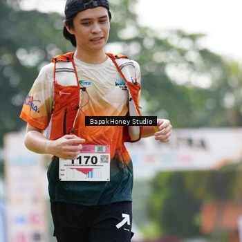 Runner Photo 8861925