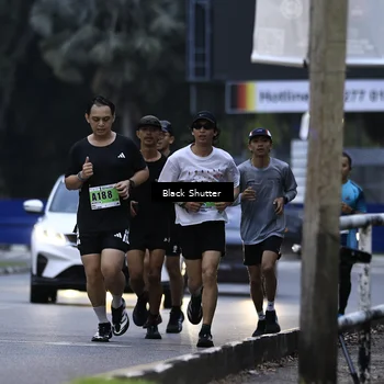 Runner Photo 8861926
