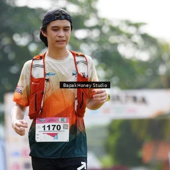 Runner Photo 8861928