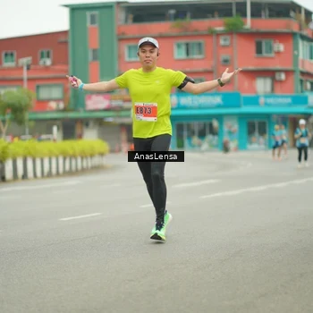 Runner Photo 8861949