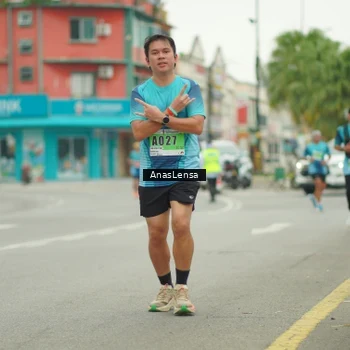 Runner Photo 8861955