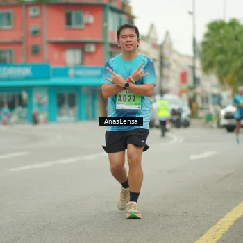 Runner Photo 8861959