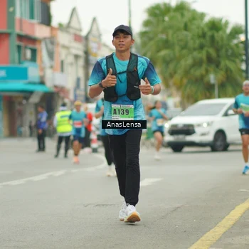 Runner Photo 8861981