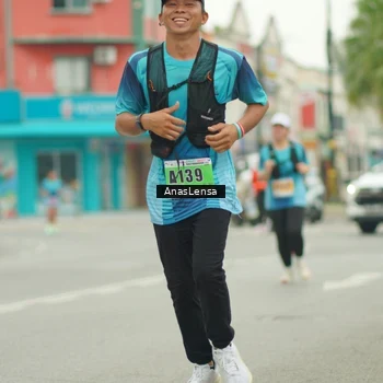 Runner Photo 8861983