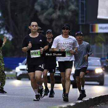 Runner Photo 8861990