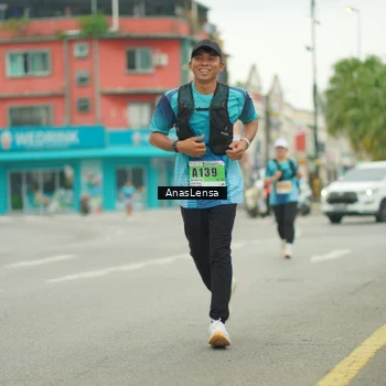 Runner Photo 8862011
