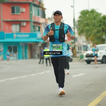 Runner Photo 8862017