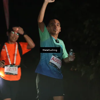 Runner Photo 8862024