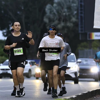 Runner Photo 8862036