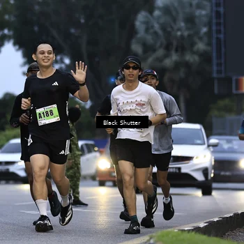 Runner Photo 8862064