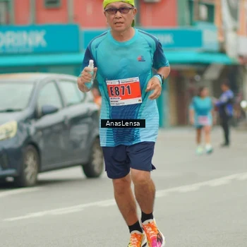 Runner Photo 8862066