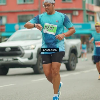 Runner Photo 8862068