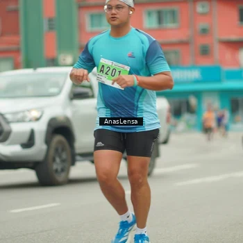 Runner Photo 8862073