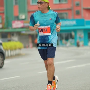 Runner Photo 8862096